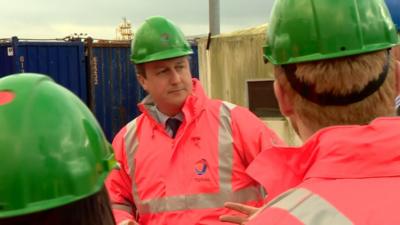 David Cameron visits Aberdeen harbour