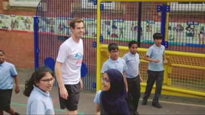 Andy Murray and school children