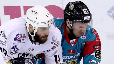 Nottingham Panthers host the Giants in the first leg