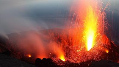 Strombolian eruption