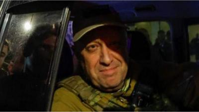 Yevgeny Prigozhin driven away from military headquarters in Rostov-on-Don