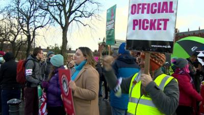 Some staff at Queen's and Ulster universities are beginning three days of strike action.