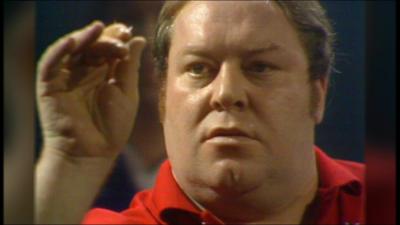 Leighton Rees in the 1978 World Darts Championship final