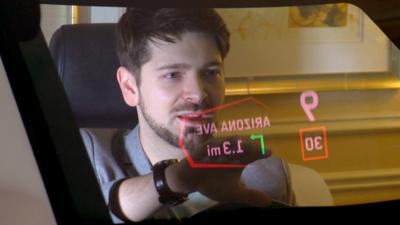 A car dashboard that can display directions and points of interest as holograms has been developed.