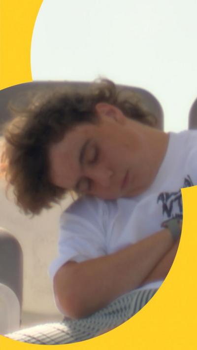 england fan sleeping in the stands