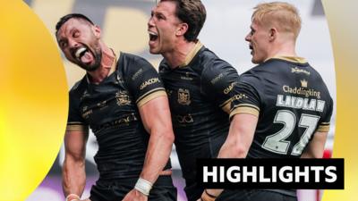 Hull FC players celebrate