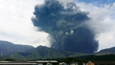 Mount Aso erupting