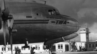 Plane at Shannon airport