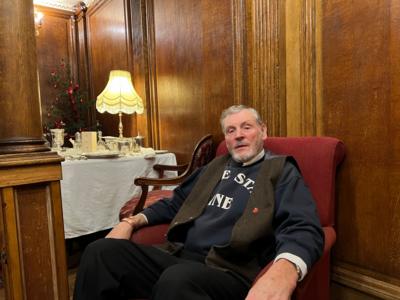 , John Siggins from Ripley has turned his shed into a scene from the Titanic using real panels and items from the sister ship RMS Olympic.