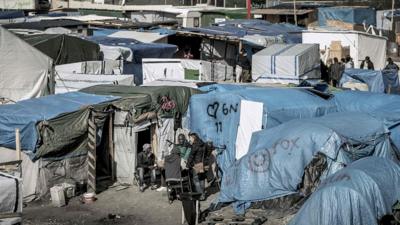 Calais migrat camp