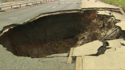 Sinkhole in Manchester