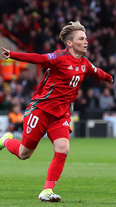 Jess Fishlock