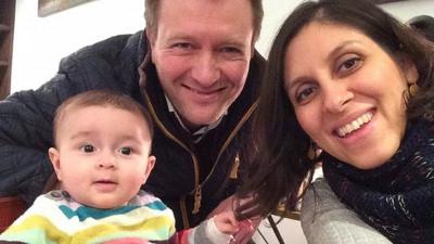 Nazanin Zaghari-Ratcliffe with her husband and daughter