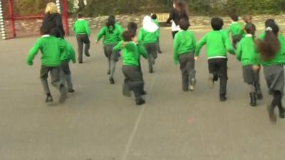 Children and staff setting out on their run