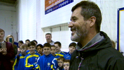 Former Manchester United and Republic of Ireland captain Roy Keane speaking to school children