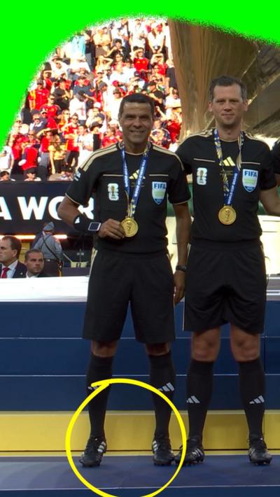 Referee