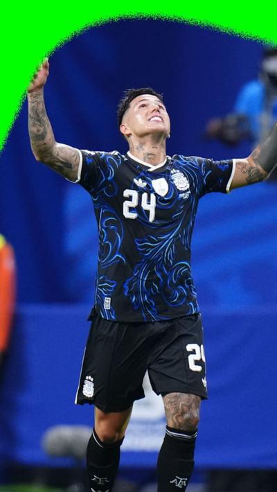 Enzo Fernandez points to the sky to celebrate scoring for Argentina in the 2026 World Cup