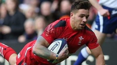 Rhys Webb scores a try versus Scotland