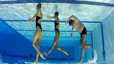 Mike Bushell tries synchronised swimming