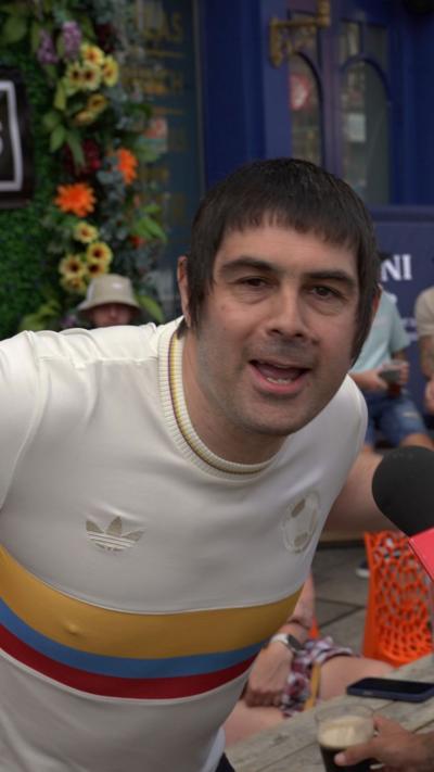 Oasis fan