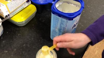 Mixing baby formula