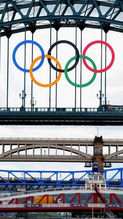Olympic Rings on the Tyne Bridge
