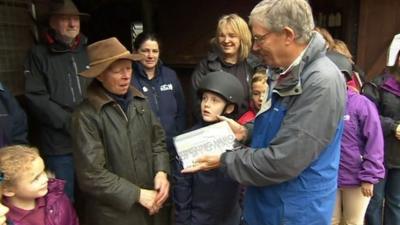 Trish Willats receives the BBC Unsung Hero award for the South