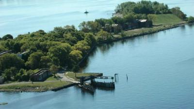 Hart Island is near New York City