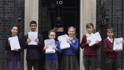 Kids outside 10 Downing Street