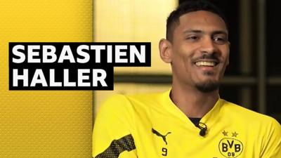 Sebastien Haller of Borussia Dortmund