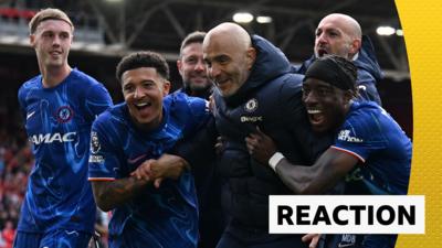 Enzo Maresca and Chelsea players celebrate