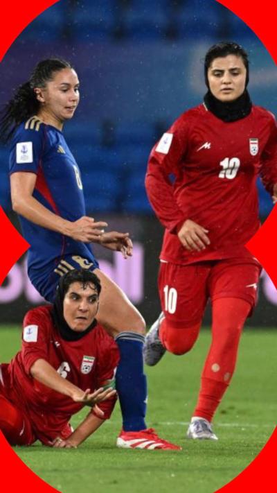 Iranian footballers on the pitch