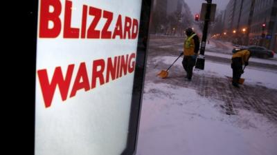 Sign saying 'Blizzard Warning'