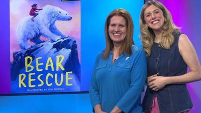 Hannah Gold with Jenny