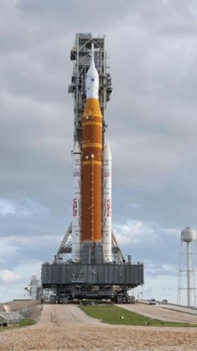 Artemis rocket