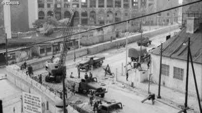 Construction of the Berlin Wall in 1961