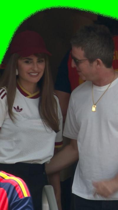 Penelope Cruz and Noel Gallagher watching Spain v Belgium together at the 2026 World Cup.