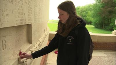 girl at the somme