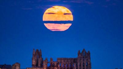 Tom Kerrs from the Royal Observatory explains the phenomenon that causes the moon to look larger and brighter.