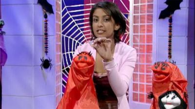 Konnie Huq shows off her orange yoghurt-pot witch.