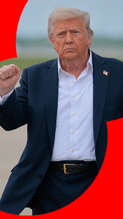 Donald Trump holding his fist aloft 
