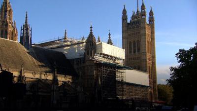 Houses of Parliament roof under construction