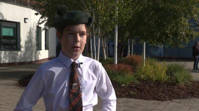 Seonaidh an dèidh dha farpais pìob a bhuannachadh