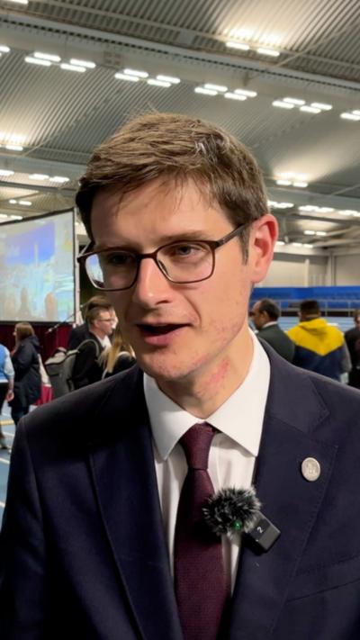 Outgoing council leader Tom Hunt reacts to losing his seat