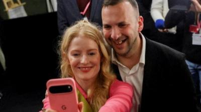 Hannah Spencer and Zack Polanski take a selfie