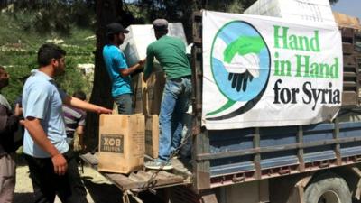 Hand in Hand for Syria distribute supplies