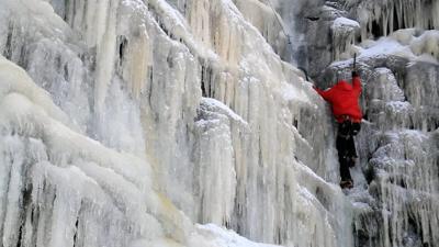 Kinder Downfall