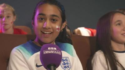 Young Lionesses fans