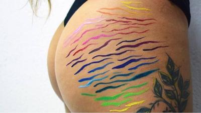 Stretch mark art