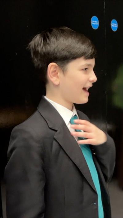 A student at an Artswork session.